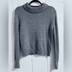 Brandy Melville “Cassia” Gray Turtleneck Sweater